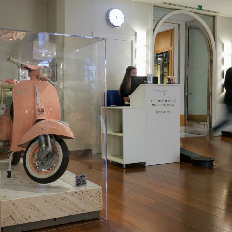 Vespa Fragolina vista frontale